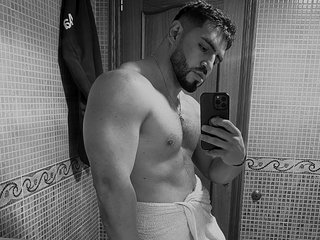 My BongaCams Model Name Is SecretboyX, I Am From Alicante, I Am A Brunette