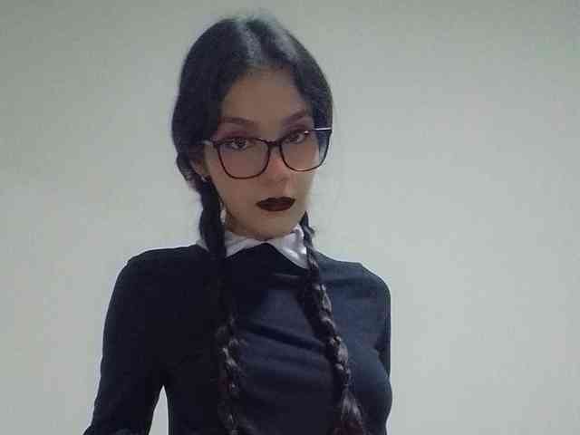 Roxy-smithh