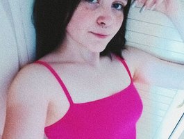 MikiMILASHLive Webcam