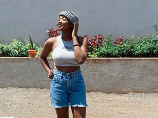 A Sex Webcam Pleasing Sweet Thing Is What I Am, My Model Name Is Petitebambi And I Live In Nairobi