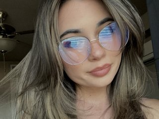 I'm A Webcam Beautiful Sweet Thing! My Model Name Is Babybrooklyn950 And I Am A Brunette