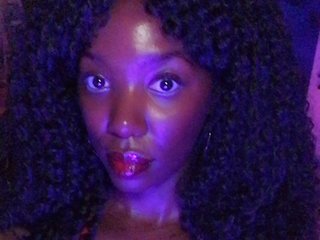 Lanaluxxe4