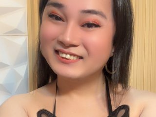 Flirtashly
