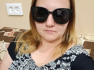 I'm A Live Chat Easy Woman! I Am A Blonde! At BongaCams I'm Named Malloos45