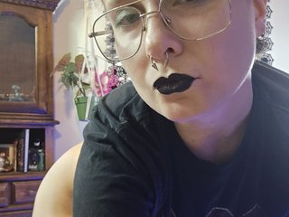 A Live Chat Delightful Gal Is What I Am And I Am A Brunette! My BongaCams Model Name Is Succubi-inc
