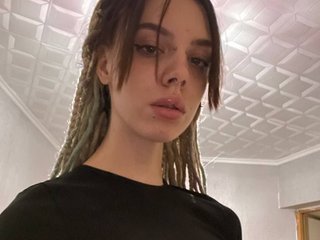 My Age Is 20 Yrs Old And I Am A Brunette! I'm A Sex Cam Lovely Honey