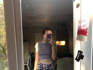 18 Is My Age! I'm A Live Cam Cute Chick