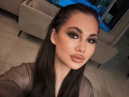 Julia83Live Webcam