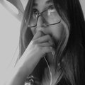 Caroline12