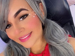 I Am A Blonde, I'm 25 Years Old, I'm A Live Cam Stunning Chick