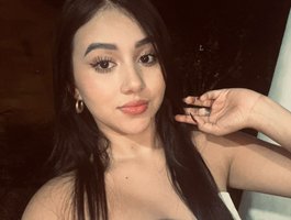 analiaa18 from bongacams