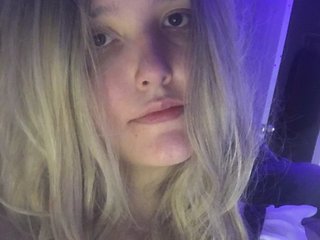 I'm A Webcam Charming Gal, People Call Me Kj19757