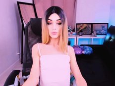 Lola1-1 private show