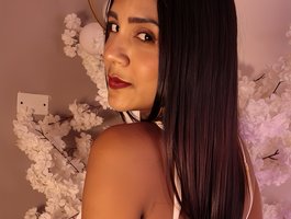 tiana-glow