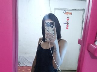 I Am A Brunette, I Am From Caracas And I'm 22 Yrs Old