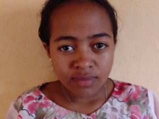 I'm 21 Years Of Age And At BongaCams People Call Me Prisexylove And I Am A Brunette