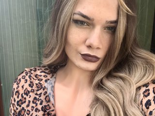 I'm A Sex Cam Graceful Transsexual! I Am A Brunette! My Age Is 22 Yrs Old
