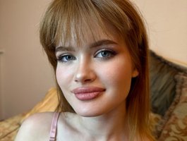 LizaFoxxxLive Webcam