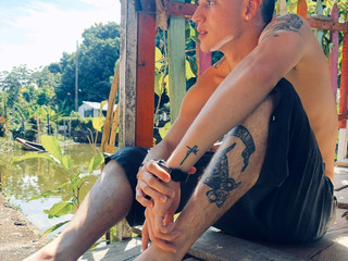 FEET