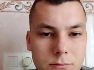I Am A Brunette, My Model Name Is Qwerty01221