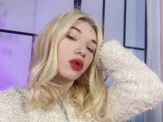 I'm A Sex Webcam Delectable Tranny And I'm 19 Years Of Age! I Am A Brunette