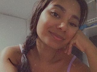 I Am Named Freshlatin4youxX, I Am A Brunette And I'm 25