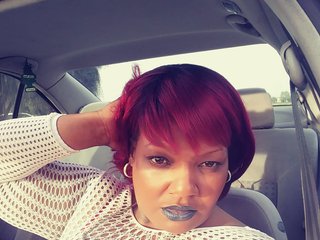 A Live Webcam Eye-catching Chick Is What I Am, I Come From Bay Area! At BongaCams I'm Named Brwneyezjuicythighz