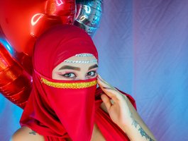 Jazmin-Kitana webcam