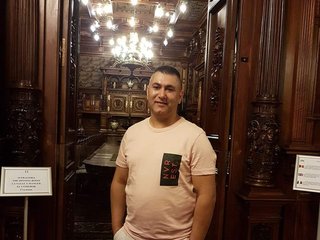 I Am From Bucuresti And I Am A Brunette