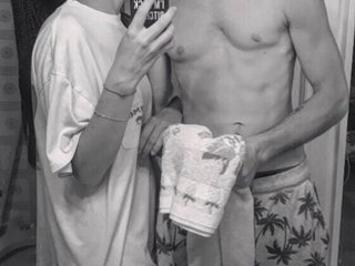 Our Model Name Is DreamsCouple! We Are 26 Years Of Age And We Are Brunette