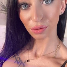 Maya_Star