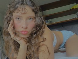 CelesteAmaraLive Webcam