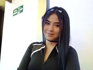 My Age Is 18 Yrs Old, I'm A Sex Chat Easy Hottie And I Am A Brunette