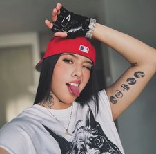 Gangster-girl