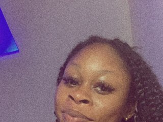 I'm A Sex Cam Lovely Sweet Thing! I'm 22 Yrs Old