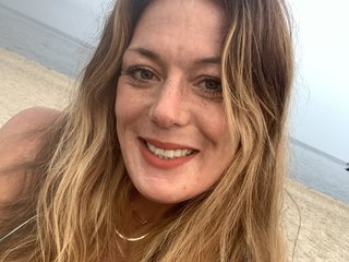 I Am A Brunette, A Sex Cam Beautiful Honey Is What I Am