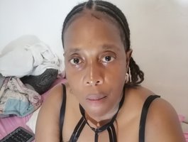 Bustylove27Live Webcam