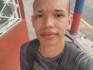 I Am A Brunette And My Name Is Thiago-hot