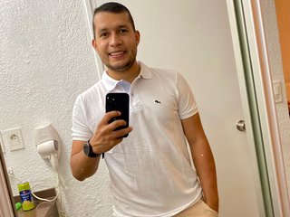 I Am From Medellin! I'm 29 Years Of Age