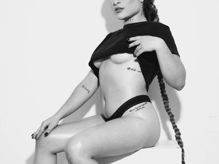 Black and white🤍🖤