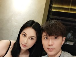 Vata45 live cam model at BongaCams