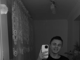 Benjami222Live Webcam