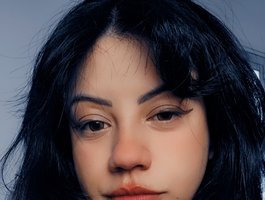 Quennisisnoir profile