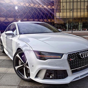 Car (Audi RS 7)
