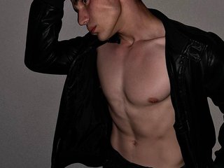 I Am A Brunette! At BongaCams I'm Named Isus, I'm 21 Yrs Old
