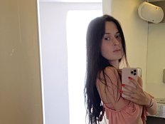AleksisFox - Live Cam