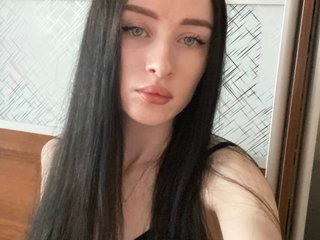 I'm A Live Cam Seductive Female And I Am A Brunette! My Age Is 23 Years Old