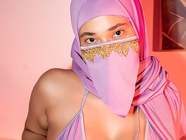 eva-abaad from bongacams