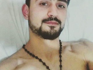 I'm 32 Years Of Age, I Live In Wien