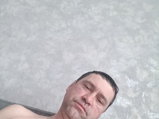 My Model Name Is Yrik-bro1! I Am A Brunette